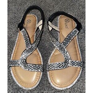 GND Crystal Jeweled Open Toe Flat Strappy Sandals Size 8